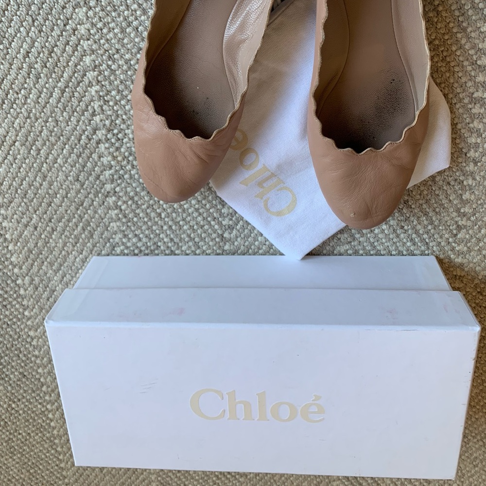 Chloe flats